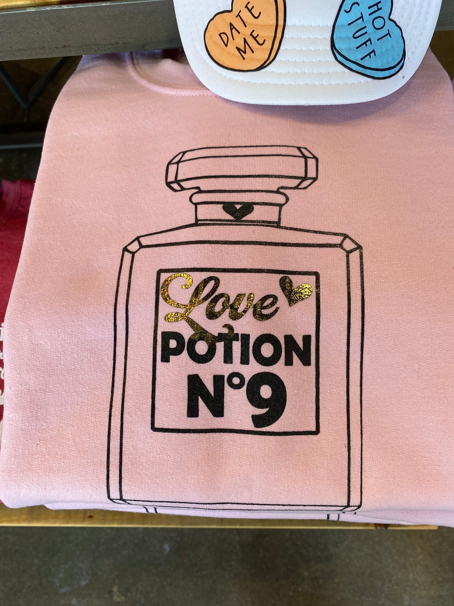 LOVE POTION No 9 SWEATSHIRT